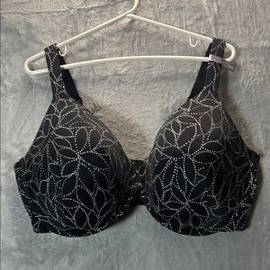 NWT New Ambrielle Everyday Full Coverage White Black Floral Dots Size 44G